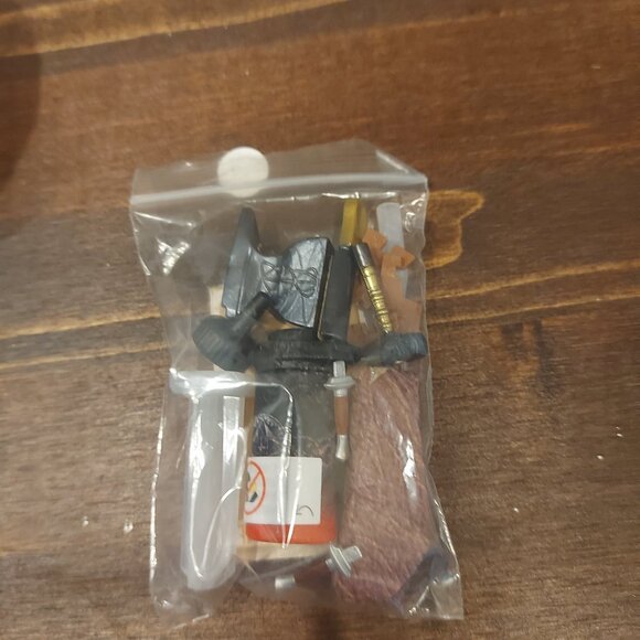 Miniverse Lord of the Rings Elven Daggers - Picture 2 of 2